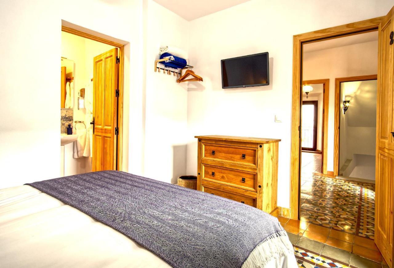 Canillas de Aceituno La Vieja Botica Bed & Breakfast エクステリア 写真