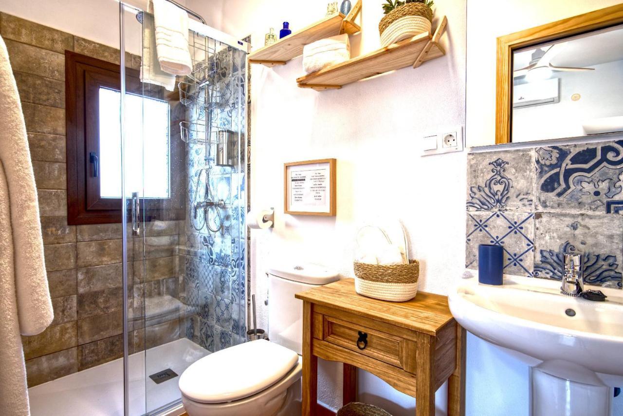 Canillas de Aceituno La Vieja Botica Bed & Breakfast エクステリア 写真