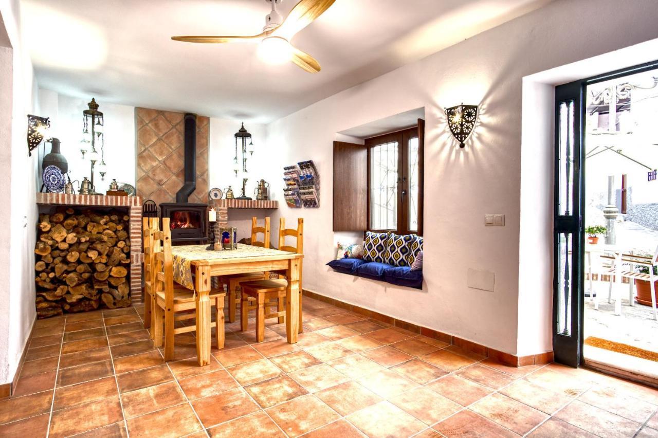Canillas de Aceituno La Vieja Botica Bed & Breakfast エクステリア 写真